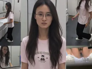 手持闯拍✍️美女瘦了一些